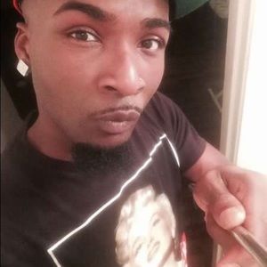 Meet your Posher, Clinton